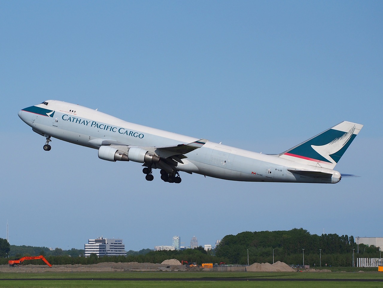 cathay pacific